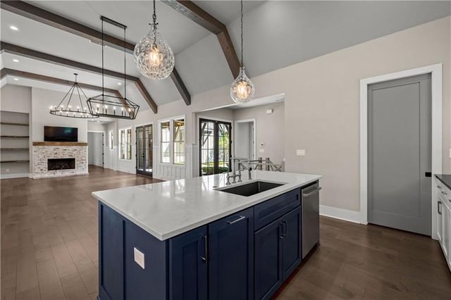 195 Arbor Garden Circle, Newnan, GA 30265