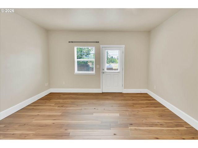 18465 Sw STEPPING STONE Dr 10, Beaverton, OR 97003