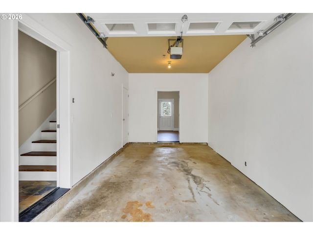 18465 Sw STEPPING STONE Dr 10, Beaverton, OR 97003