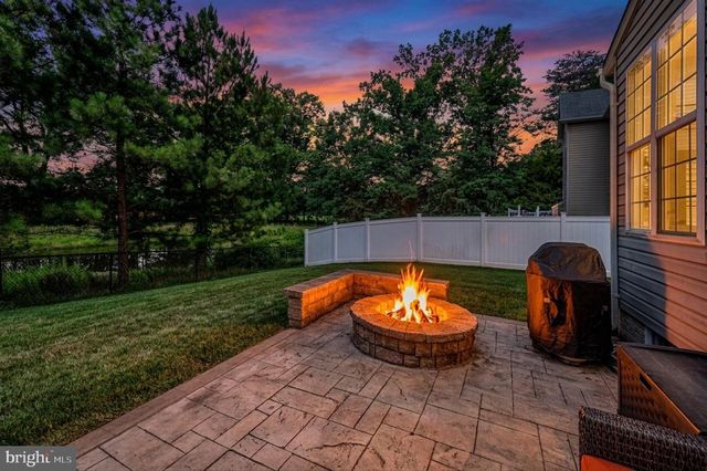 15217 SANTANDER DR, Gainesville, VA 20155
