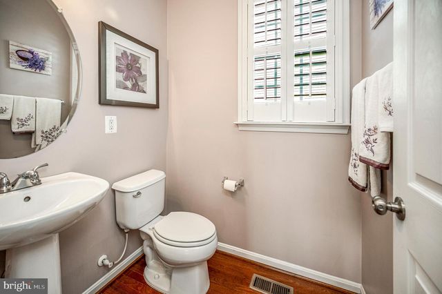15217 SANTANDER DR, Gainesville, VA 20155