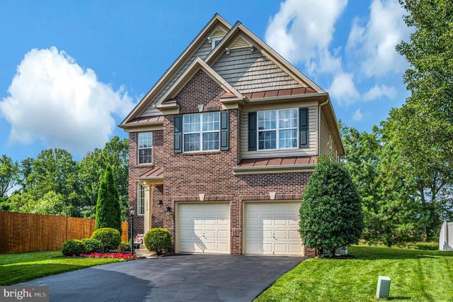 15217 SANTANDER DR, Gainesville, VA 20155