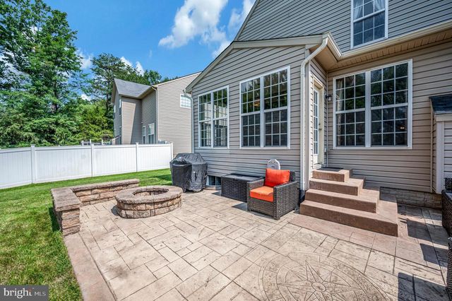 15217 SANTANDER DR, Gainesville, VA 20155