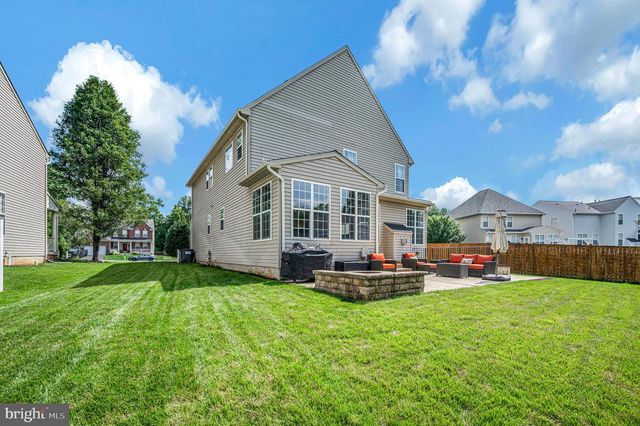 15217 SANTANDER DR, Gainesville, VA 20155