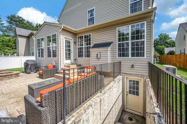 15217 SANTANDER DR, Gainesville, VA 20155