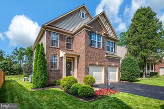 15217 SANTANDER DR, Gainesville, VA 20155