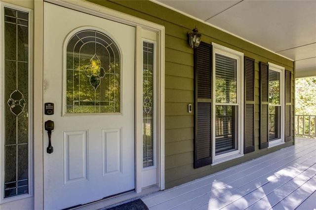 3075 Chelsea Lane, Acworth, GA 30102