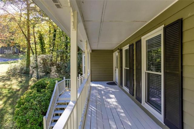 3075 Chelsea Lane, Acworth, GA 30102