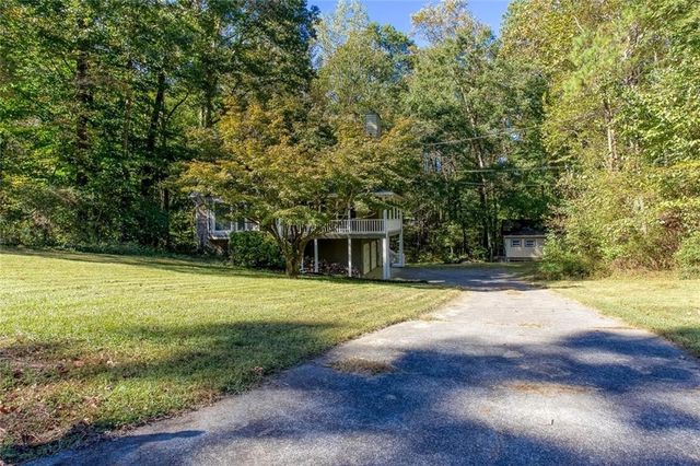3075 Chelsea Lane, Acworth, GA 30102