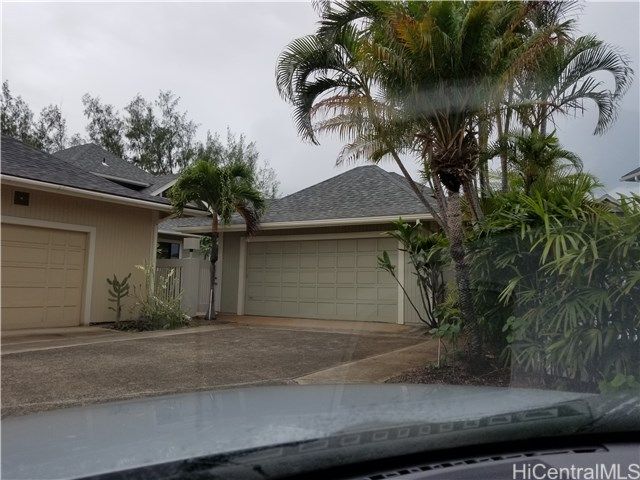 367 Holokai Place, Honolulu, HI 96825