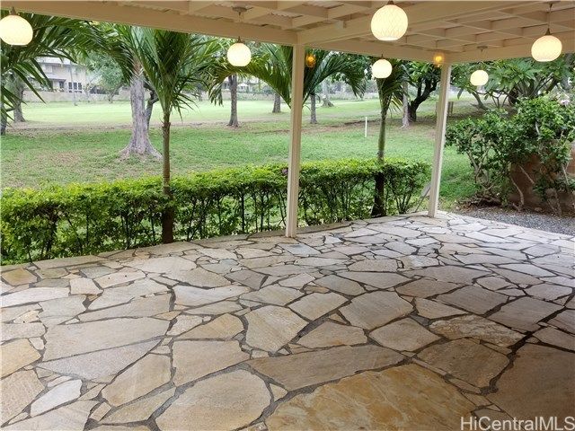 367 Holokai Place, Honolulu, HI 96825