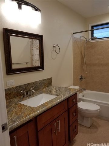 367 Holokai Place, Honolulu, HI 96825