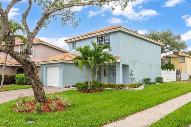 3460 Commodore Court, West Palm Beach, FL 33411