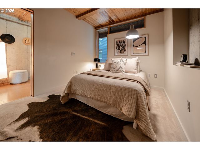 4216 N MISSISSIPPI Ave 207, Portland, OR 97217