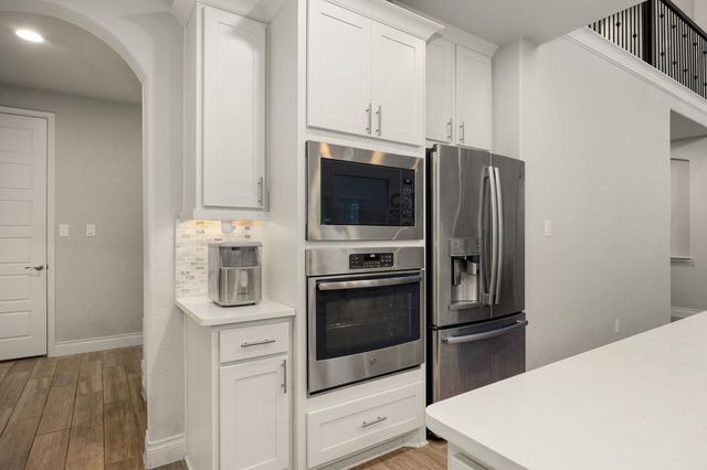 428 Montalcino LN, Georgetown, TX 78628