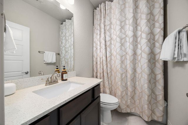 428 Montalcino LN, Georgetown, TX 78628