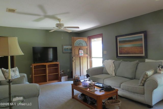 14708 Parker Road, Biloxi, MS 39532