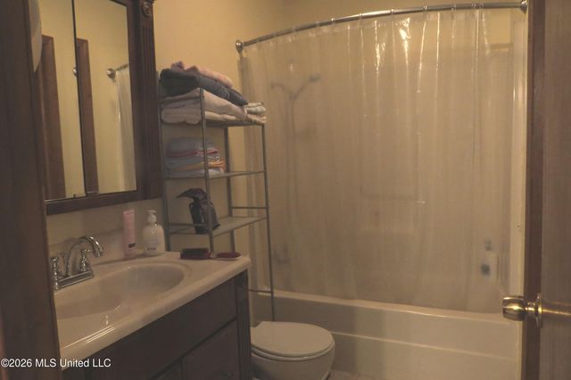 14708 Parker Road, Biloxi, MS 39532