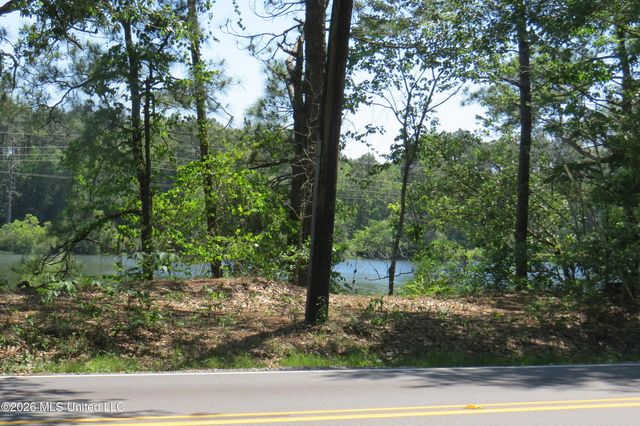 14708 Parker Road, Biloxi, MS 39532
