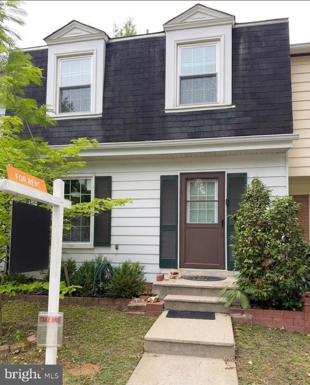 4902 VAN WALBEEK PL, Annandale, VA 22003