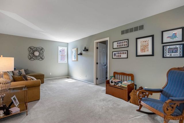 7945 Woodglen Drive, West Chester, OH 45069