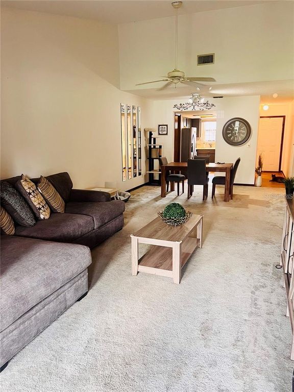 Image 9 of property listing at 35140 WHISPERING OAKS BOULEVARD, Dade City, FL 33523