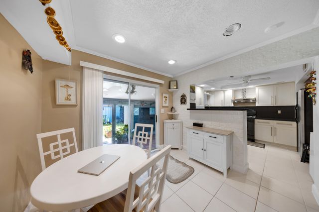 2326 Harding Street, Hollywood, FL 33020