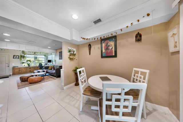 2326 Harding Street, Hollywood, FL 33020