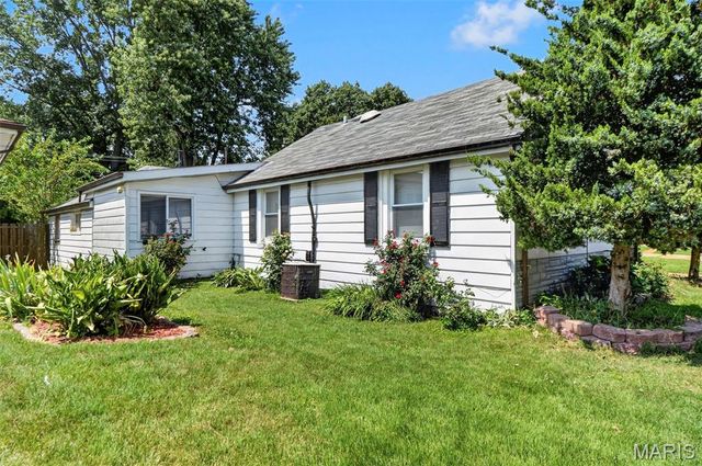 207 Marilyn Estates Drive, St Louis, MO 63123