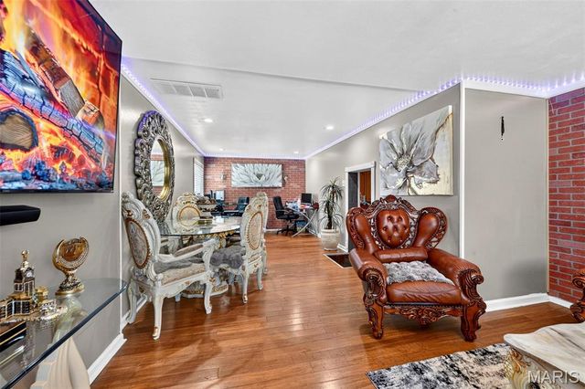 207 Marilyn Estates Drive, St Louis, MO 63123