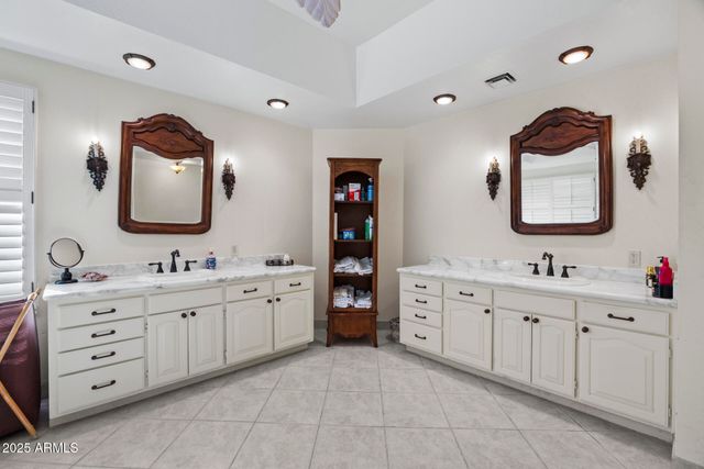 5478 E OAKHURST Way, Scottsdale, AZ 85254