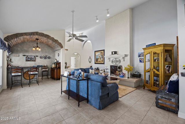 5478 E OAKHURST Way, Scottsdale, AZ 85254