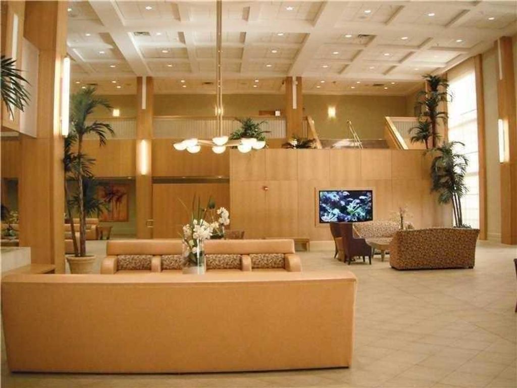 Image 9 of property listing at 133 Fanshaw D 133, Boca Raton, FL 33434
