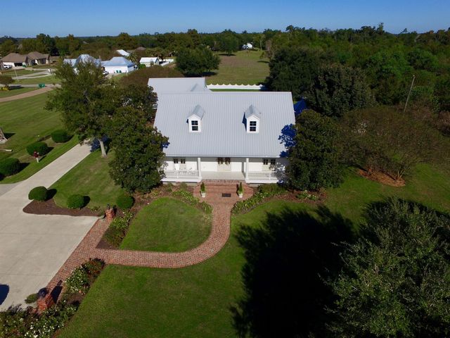 16153 Highway 3235, Cut Off, LA 70345