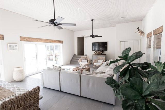 16153 Highway 3235, Cut Off, LA 70345