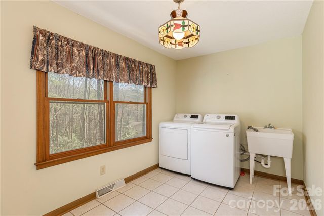 221 Timberlane Drive, Pisgah Forest, NC 28768