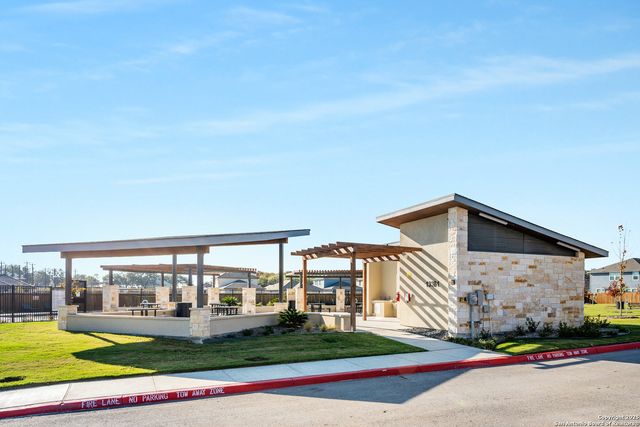 13511 Paxton, St Hedwig, TX 78152