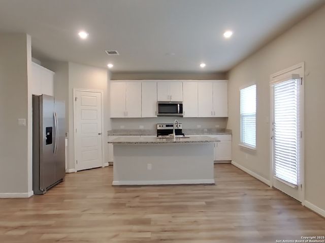 13511 Paxton, St Hedwig, TX 78152