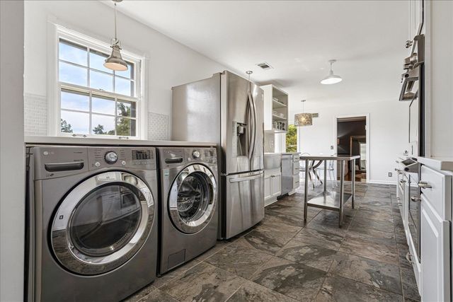 50 GROVE DALE RD, Memphis, TN 38120