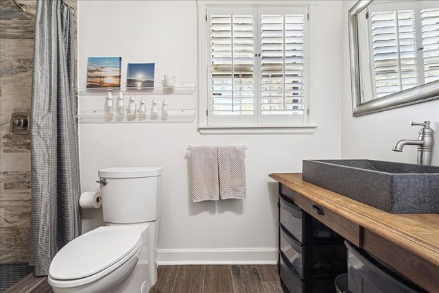 50 GROVE DALE RD, Memphis, TN 38120