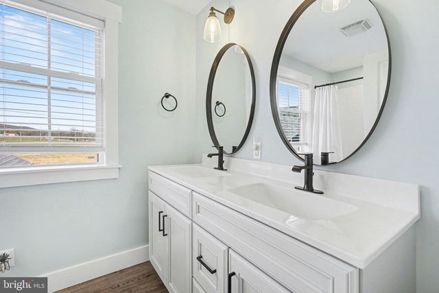 545 PLEASANT VIEW RD, Lewisberry, PA 17339