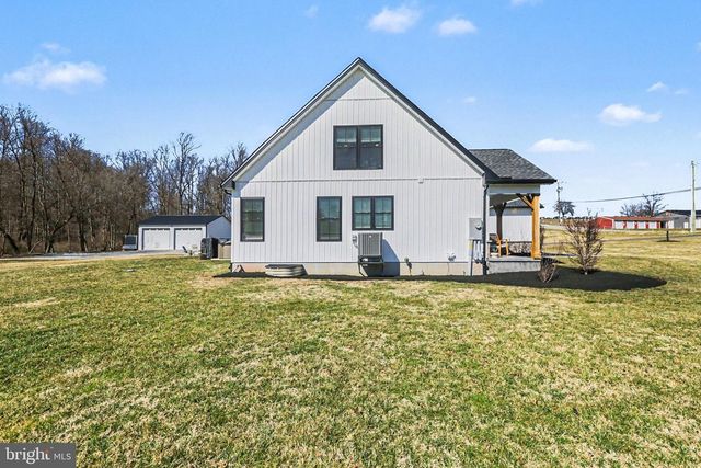 545 PLEASANT VIEW RD, Lewisberry, PA 17339