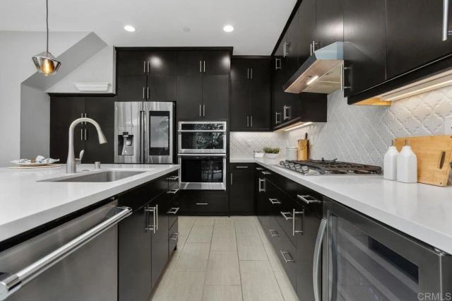 3072 Marron Rd, Carlsbad, CA 92010