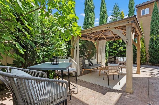3072 Marron Rd, Carlsbad, CA 92010
