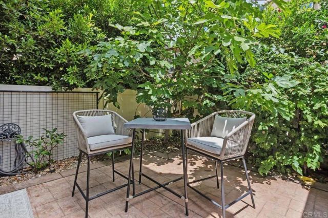 3072 Marron Rd, Carlsbad, CA 92010