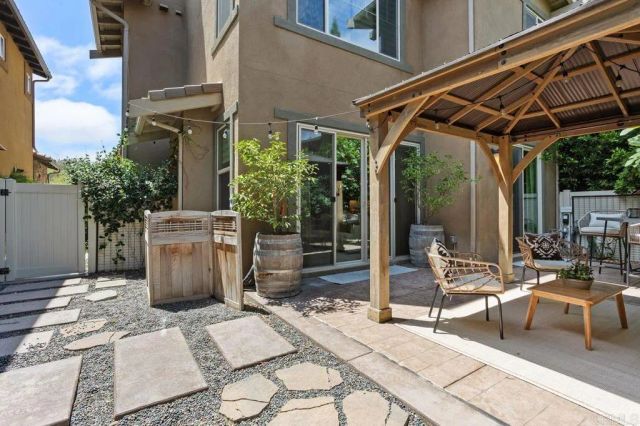 3072 Marron Rd, Carlsbad, CA 92010