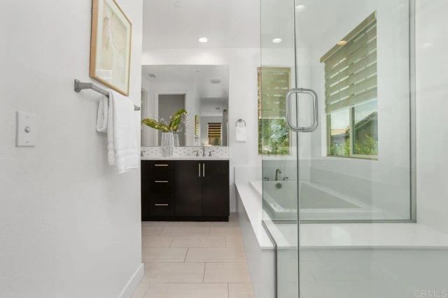3072 Marron Rd, Carlsbad, CA 92010