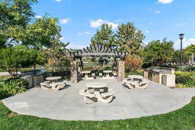 3072 Marron Rd, Carlsbad, CA 92010