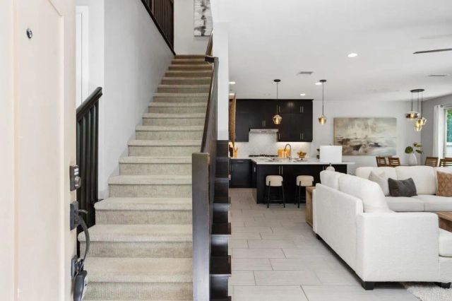 3072 Marron Rd, Carlsbad, CA 92010