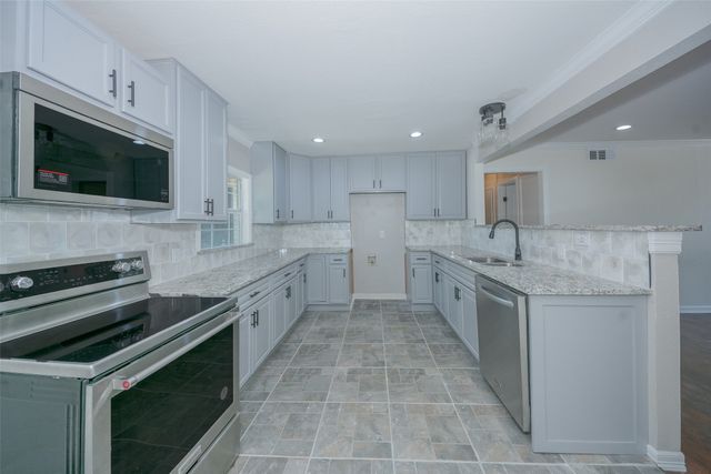 4113 Pate Drive, Fort Worth, TX 76119